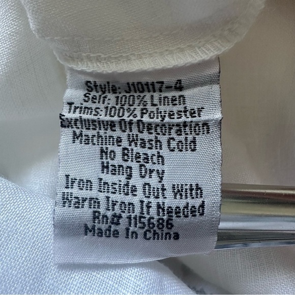 Johnny Was JWLA Top Christine Drape Shirt 100% Linen Floral Embroidered White M - Picture 9 of 12